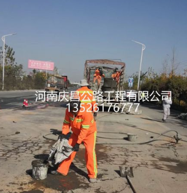 道路注漿施工隊：進行打樁機作業(yè)須知！